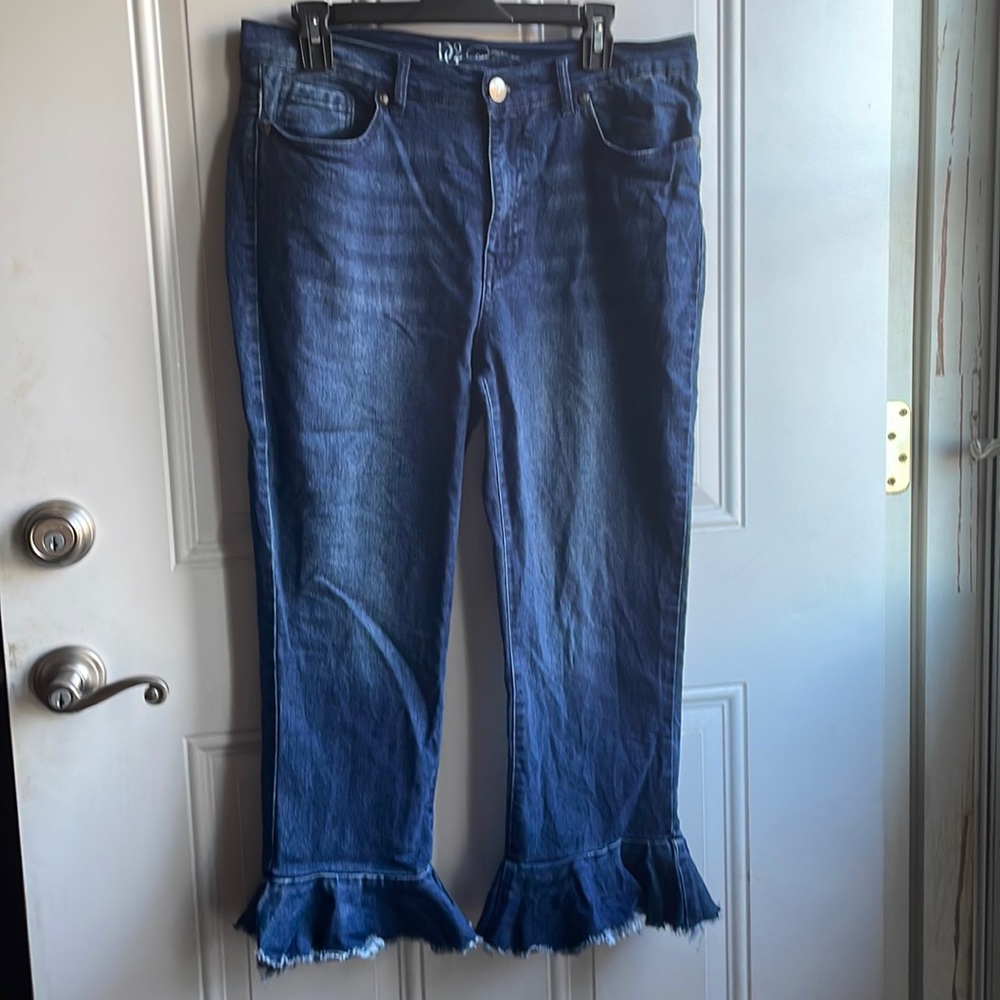 DG2 cropped jeans with ruffle hem